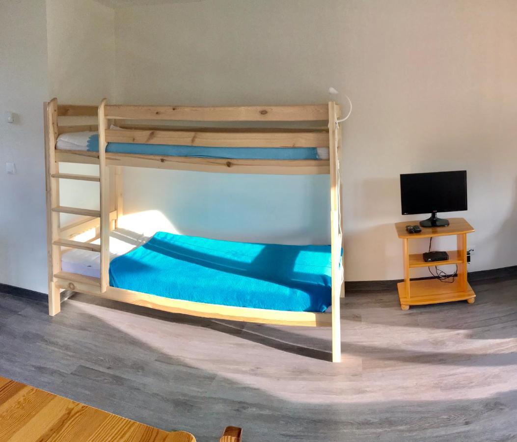 Sno Apartments Щирк Экстерьер фото